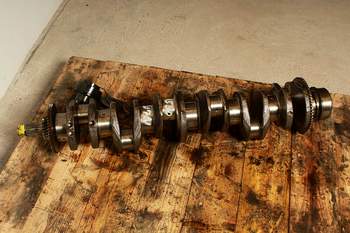 salg af New Holland T7550  Crankshaft