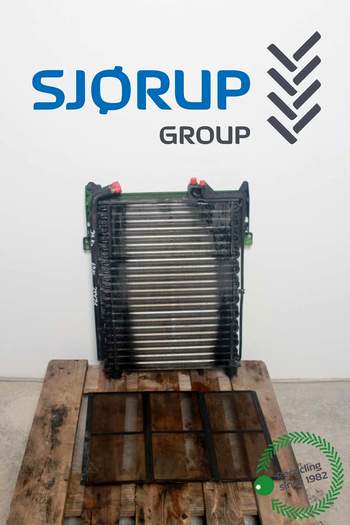 John Deere 6910  Oil Cooler