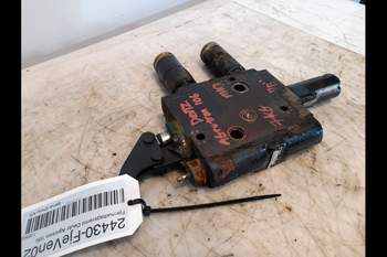 salg af Deutz-Fahr Agrotron 106  Remote control valve