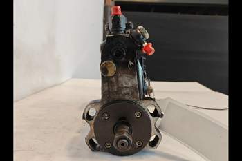 salg af Einspritzpumpe Case MX170