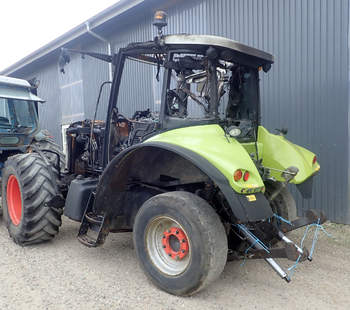 salg af Claas Arion 640 traktor