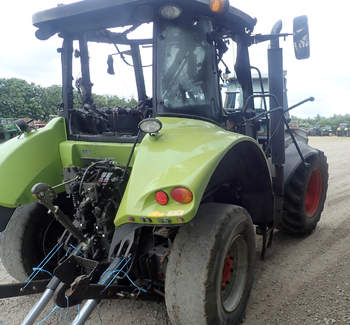 salg af Claas Arion 640 traktor