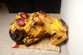 salg af Volvo L180 F  Transmission