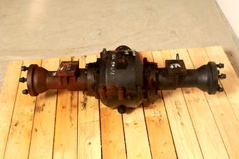 salg af Schaeffer 2034  Front Axle