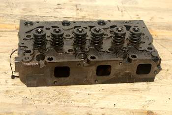 salg af Schaeffer 2034  Cylinder head