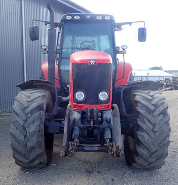 salg af Massey Ferguson 7490 traktor