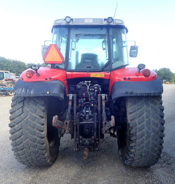 salg af Massey Ferguson 7490 traktor