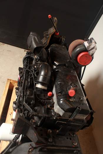 salg af Massey Ferguson 7490  Engine