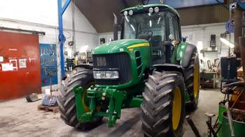 salg af John Deere 7530 traktor