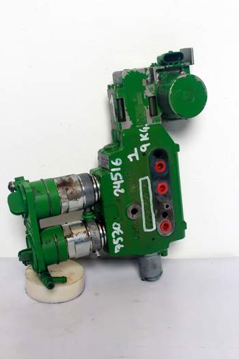 salg af John Deere 7530  Remote control valve