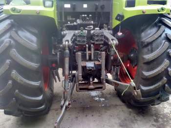 salg af Claas Ares 836 traktor