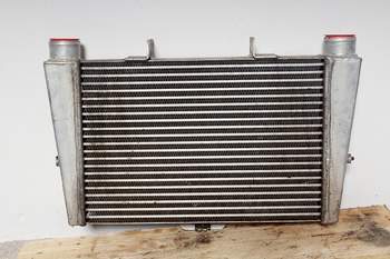 salg af Intercooler Claas Ares 836