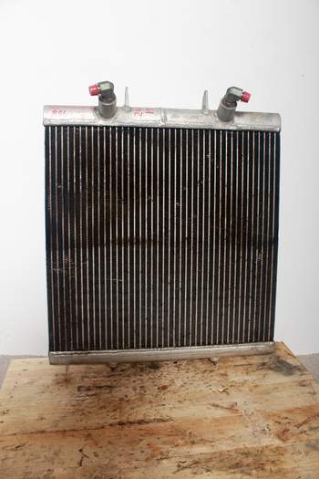 salg af Claas Ares 836  Oil Cooler