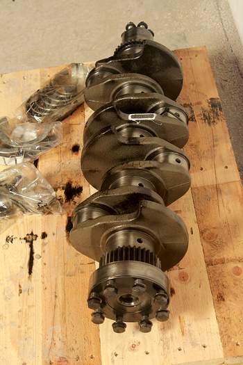 salg af New Holland LB115  Crankshaft