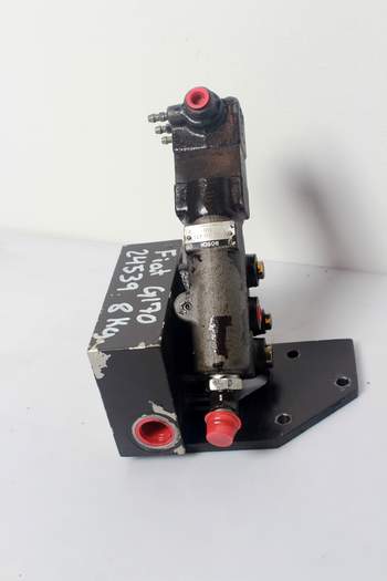 salg af Fiat G170  Hydraulic trailer brake valve