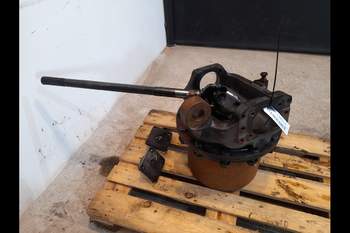 salg af Massey Ferguson 8737 LEFT Front axle final drive