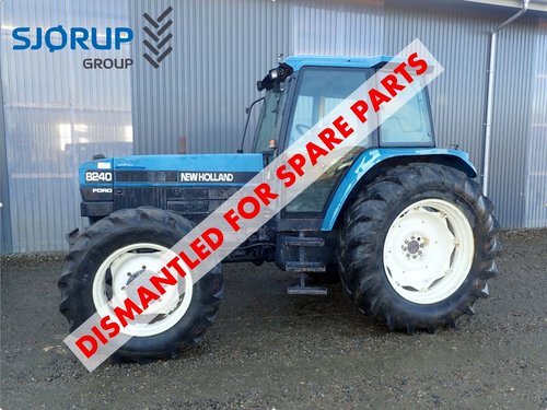 salg af New Holland 8240 tractor