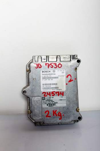 salg af John Deere 7530  ECU