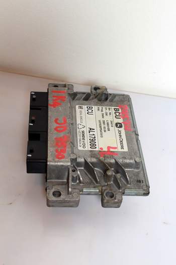 salg af John Deere 7530  ECU