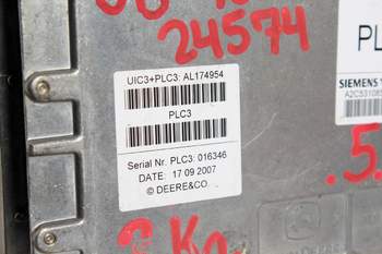 salg af John Deere 7530  ECU