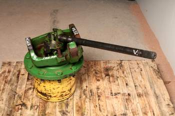 salg af Endandtrieb Vorderachse John Deere 7530 RECHT