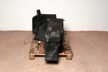 salg af Dieseltank New Holland M115