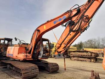 salg af zerlegte Bagger Hitachi EX135 