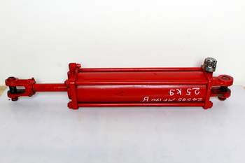 salg af Hydraulisk Cylinder Massey Ferguson 190 