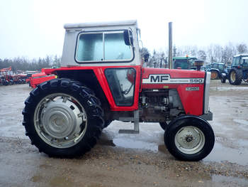 salg af Massey Ferguson 590 traktor