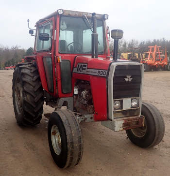 salg af Massey Ferguson 590 traktor