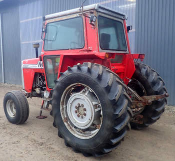 salg af Massey Ferguson 590 traktor