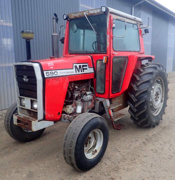 salg af Massey Ferguson 590 traktor