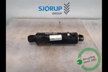 salg af New Holland TG285 RIGHT Lift Cylinder