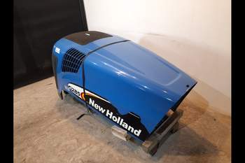 salg af New Holland TG285  Engine Hood