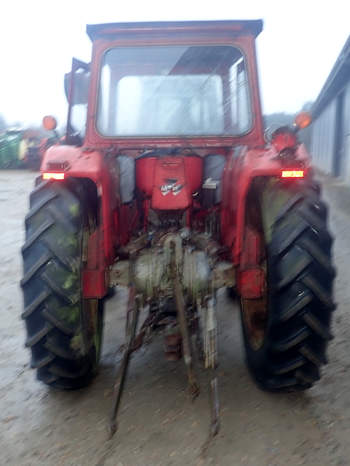 salg af Massey Ferguson 185 traktor