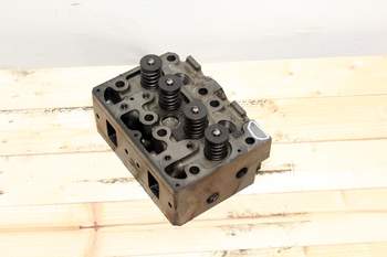 salg af Fendt 930  Cylinder Head