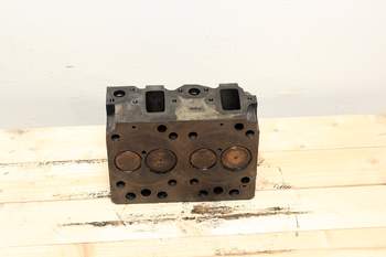 salg af Fendt 930  Cylinder Head