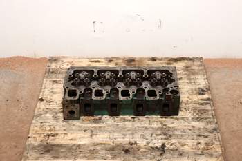 salg af Volvo ECR 145 DL  Cylinder head