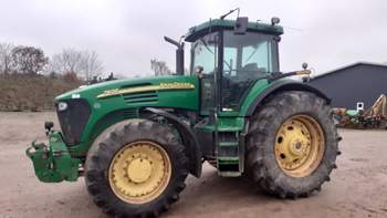 salg af John Deere 7920 traktor