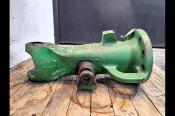 salg af Foraksel rør John Deere 7920 HÖGER