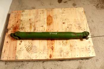 salg af John Deere 7920  Drive shaft