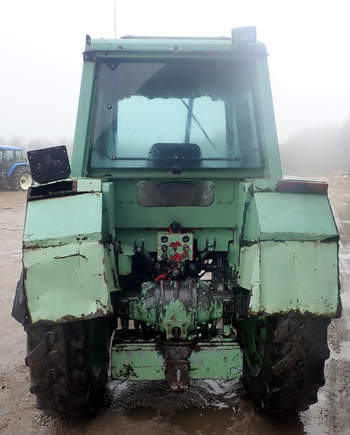 salg af Massey Ferguson 675 traktor