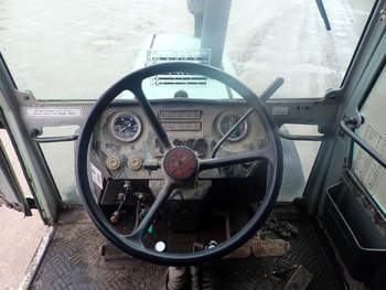 salg af Massey Ferguson 675 tractor