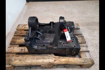 salg af Case CVX150  Front axle support