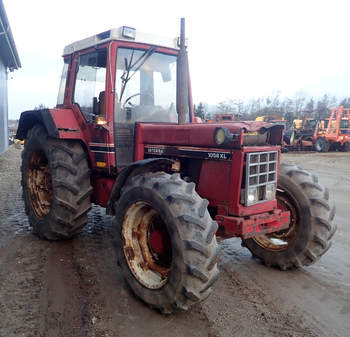 salg af Case 1056 XLA traktor