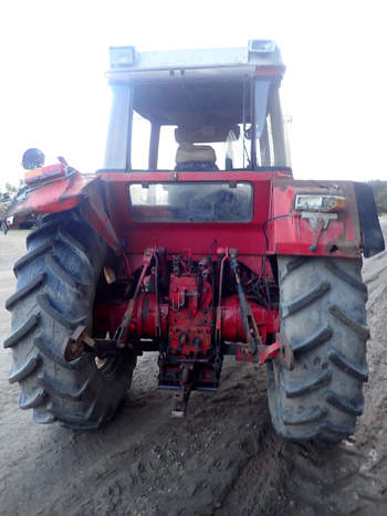 salg af Case 1056 XLA traktor