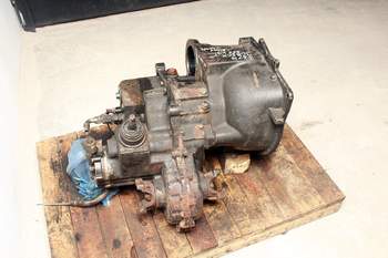 salg af JCB 2 CX  Transmission