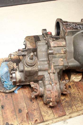 salg af JCB 2 CX  Transmission