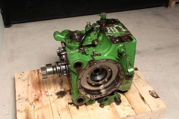 salg af Baktransmission John Deere 6420 