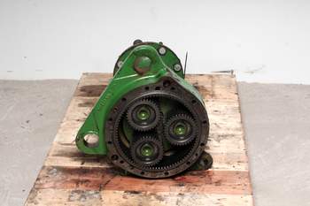 salg af John Deere 6420 RIGHT Rear Axle